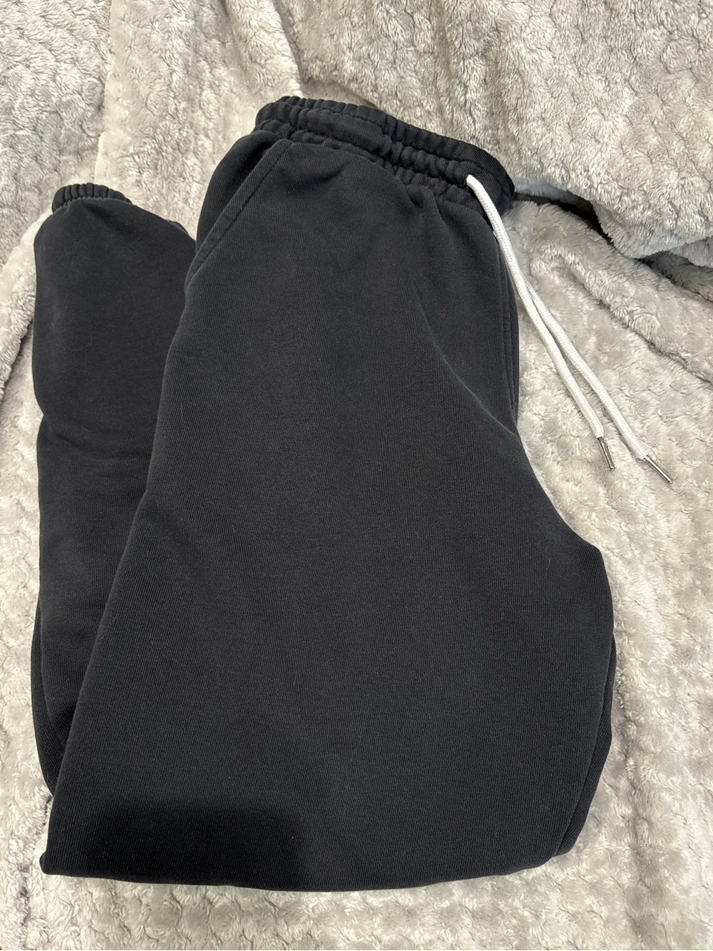 Black Zara joggers